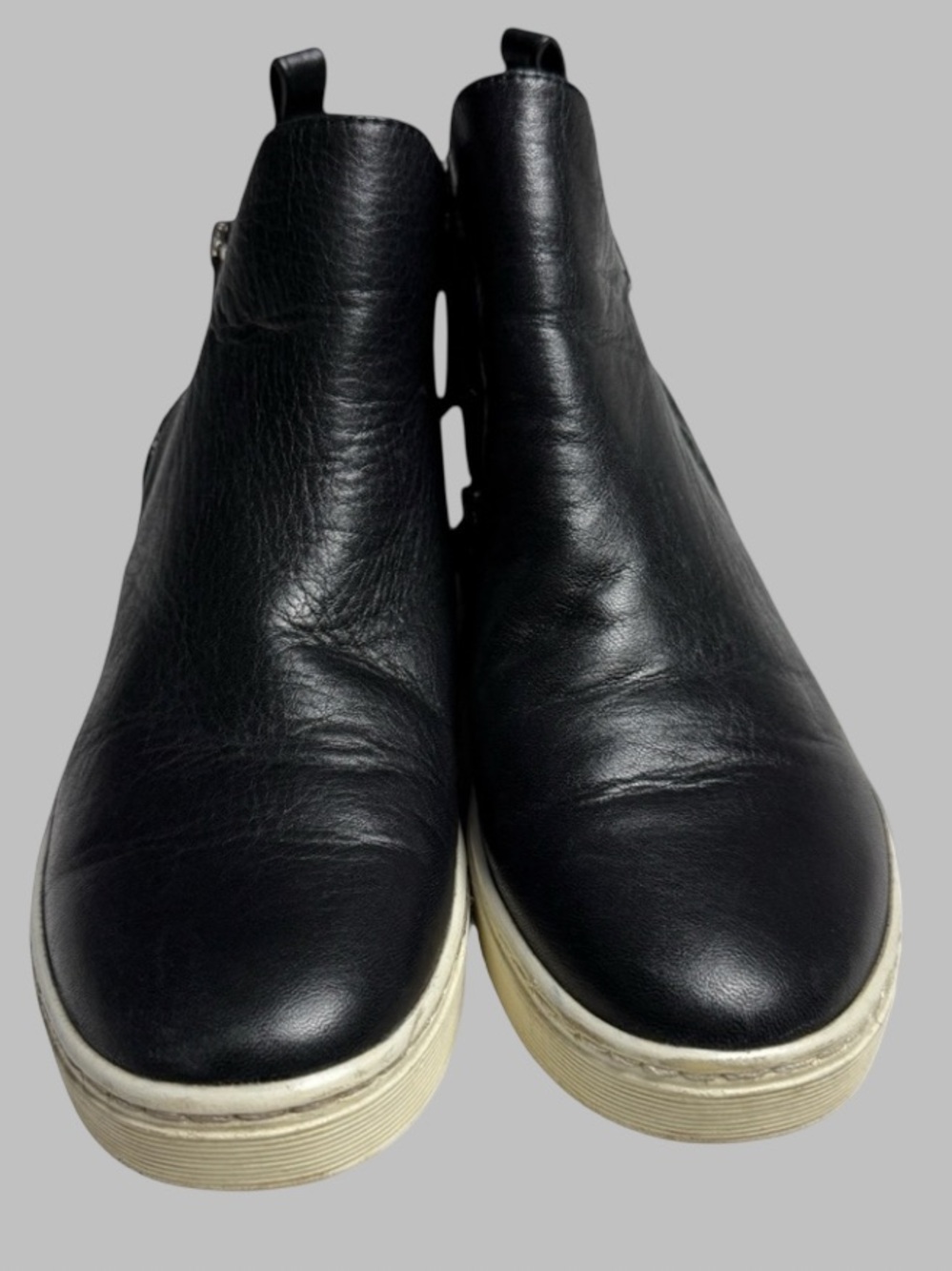 Sofft Britton Zip Ankle Booties Womens SZ 7.5 Black Leather Casual Flat Sneakers